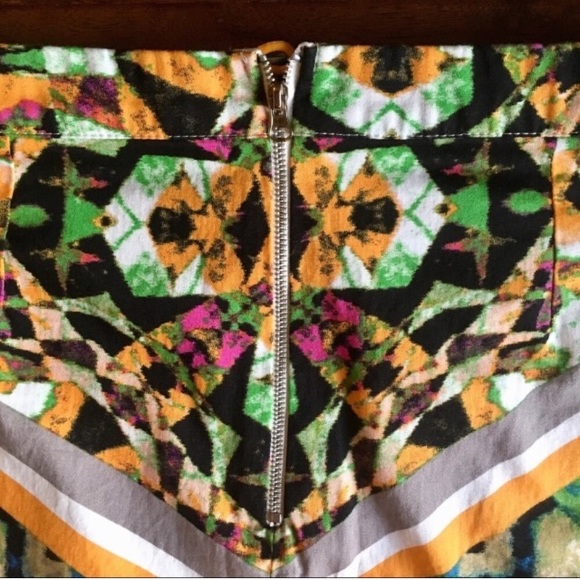 Jealous Tomato Graphic Tribal Print Mini Skirt - Picture 4 of 7